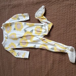 Carters baby girl footie zipper pajamas size 12m